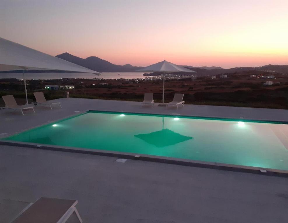Elena Apartment Adamantas  Exterior photo